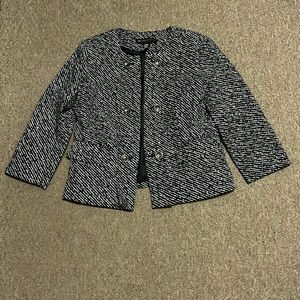 New York And Company Blazer. 💕